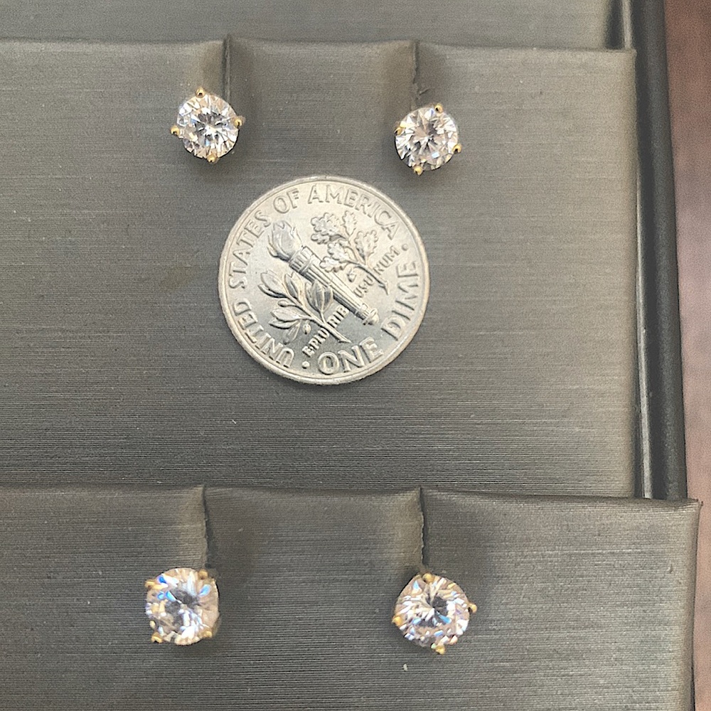 Cubic Zirconia Gold plated studs